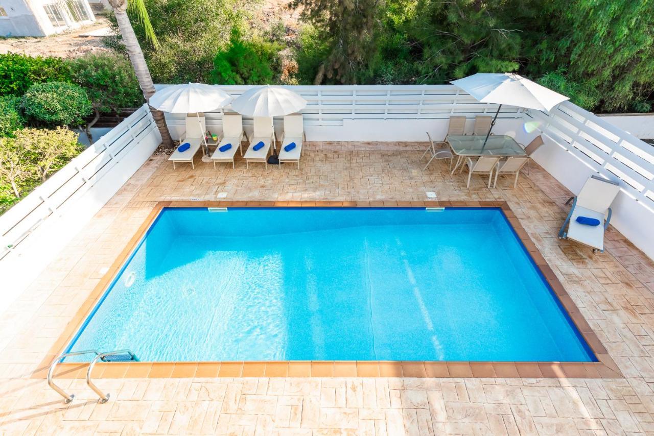 Villa Palm Breeze By Ezoria Villas Protaras Exterior foto